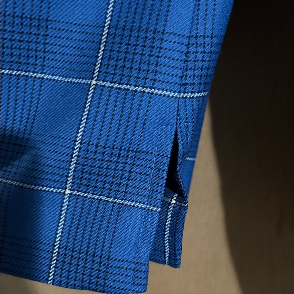 Pendleton Women's Blue Checkered Blazer - Picture 5 of 7